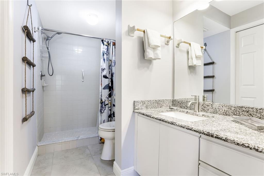 CHATHAM SQUARE - Residential