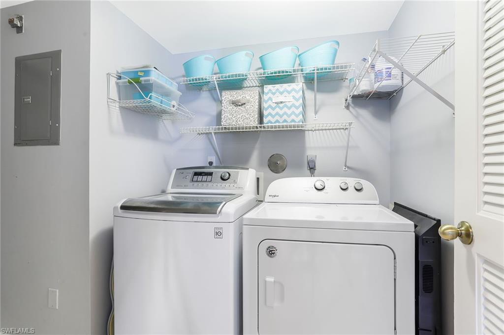 CHATHAM SQUARE - Residential