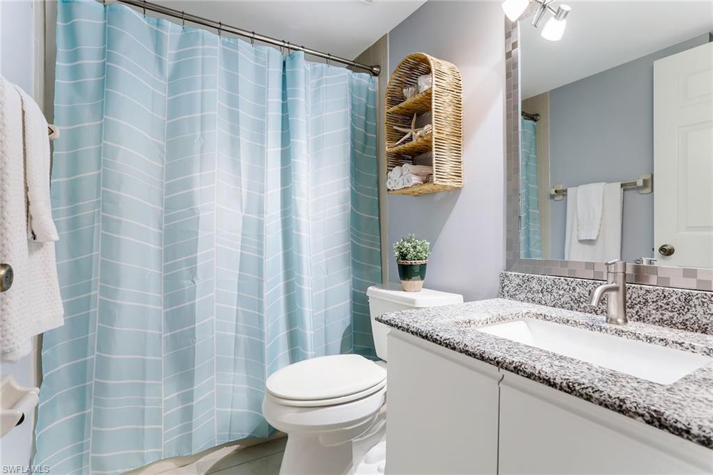 CHATHAM SQUARE - Residential