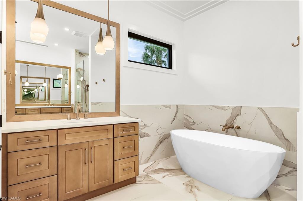 COCONUT RIVER - Residential