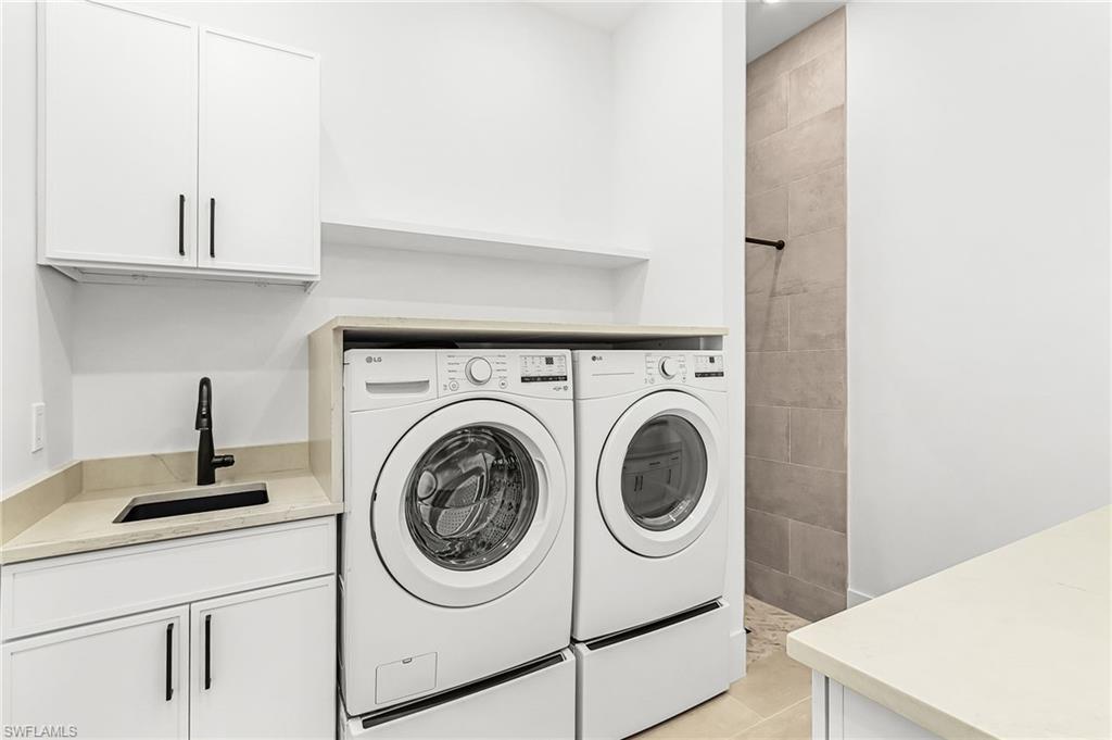 COCONUT RIVER - Residential