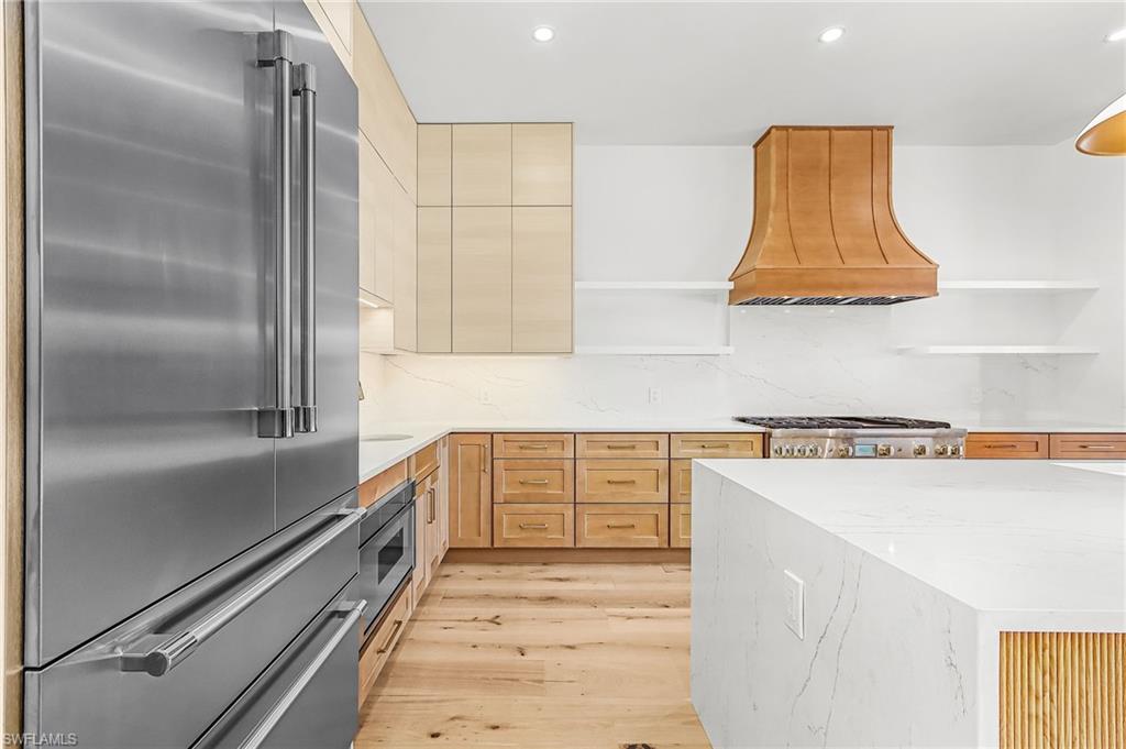 COCONUT RIVER - Residential