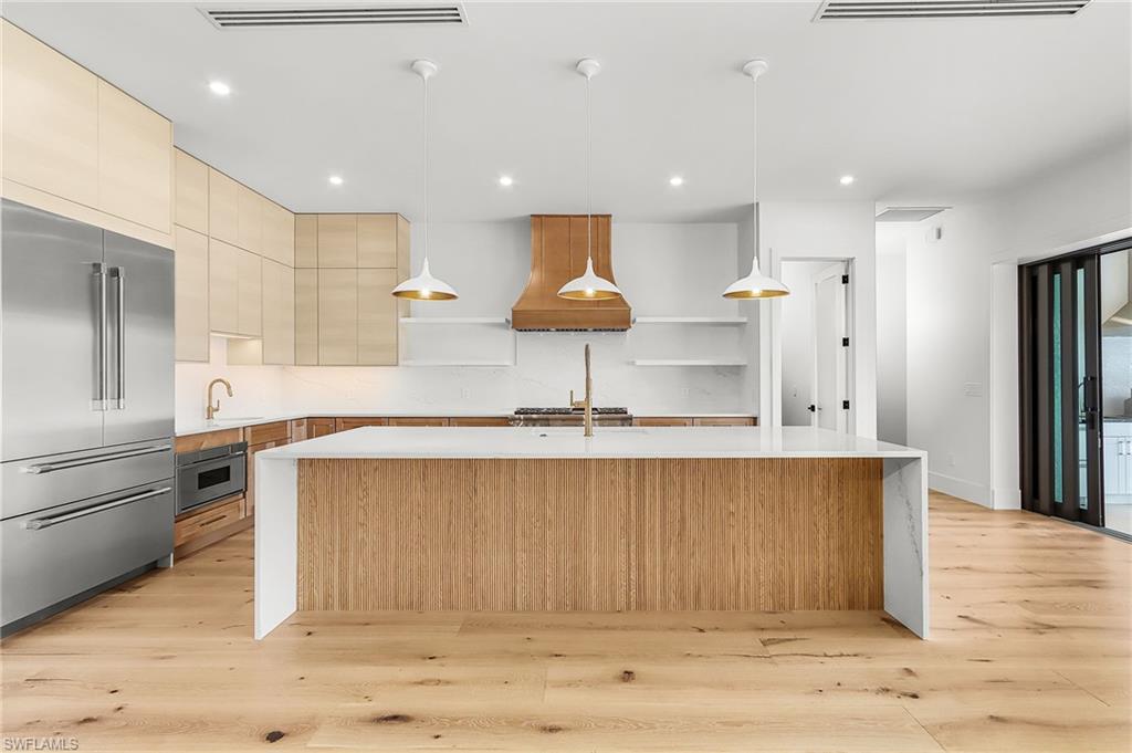 COCONUT RIVER - Residential