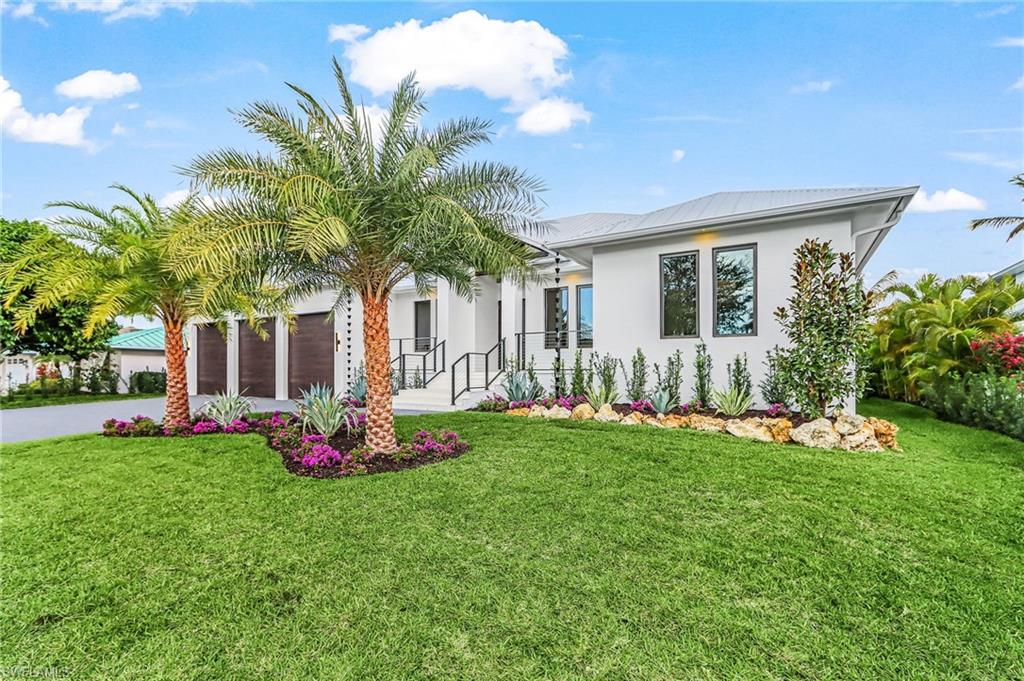 COCONUT RIVER - Residential