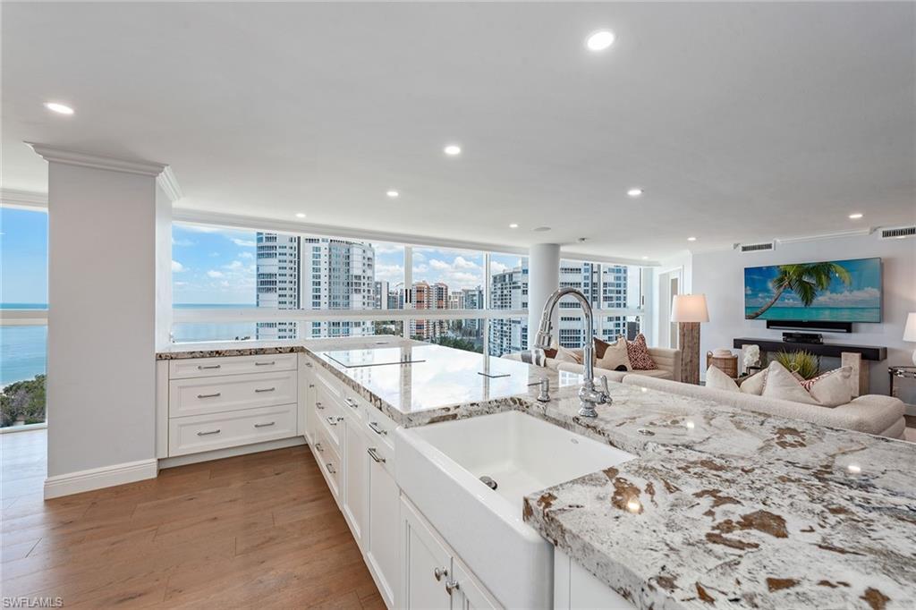 4041 Gulf Shore BLVD N 1407