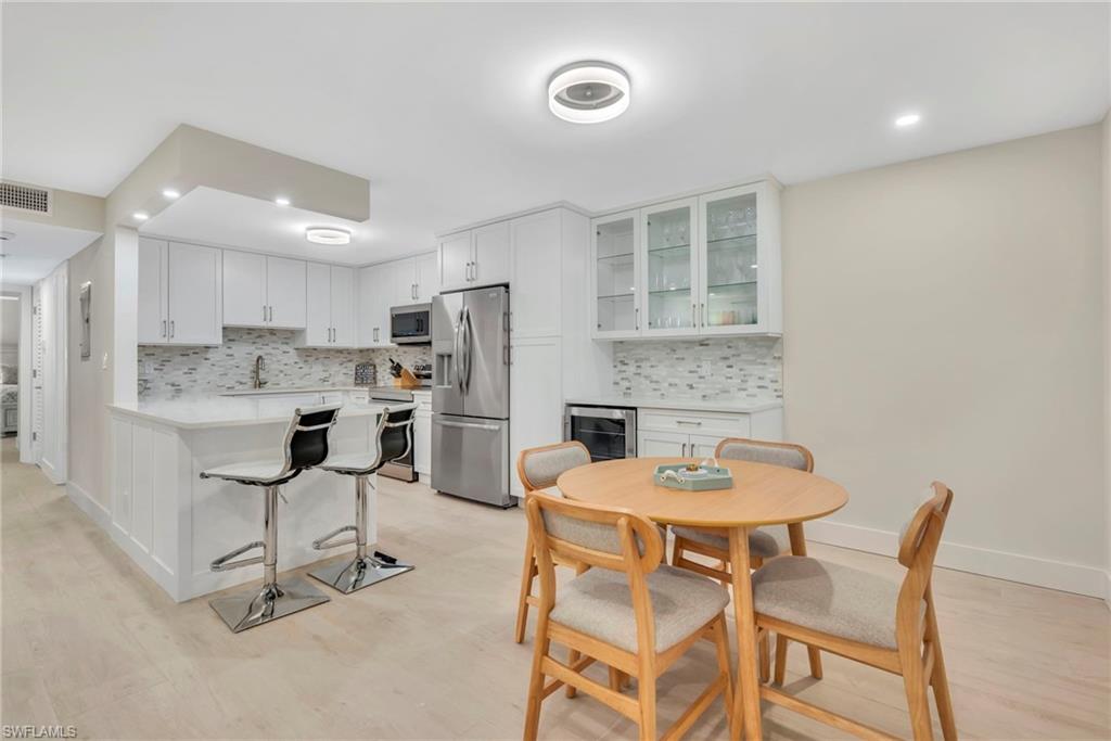 PALM BAY VILLAS - Residential