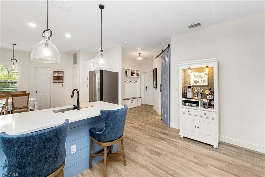 LYNX PASS - Residential