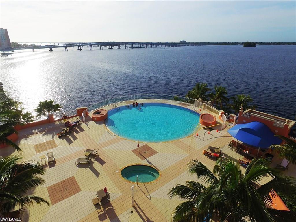 RIVIERA - Residential