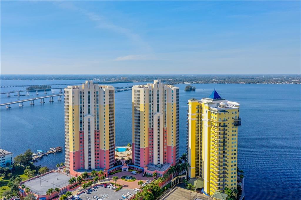 RIVIERA - Residential