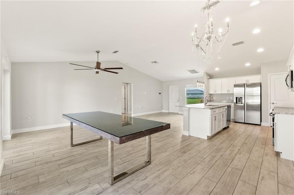 CAPE CORAL - Residential