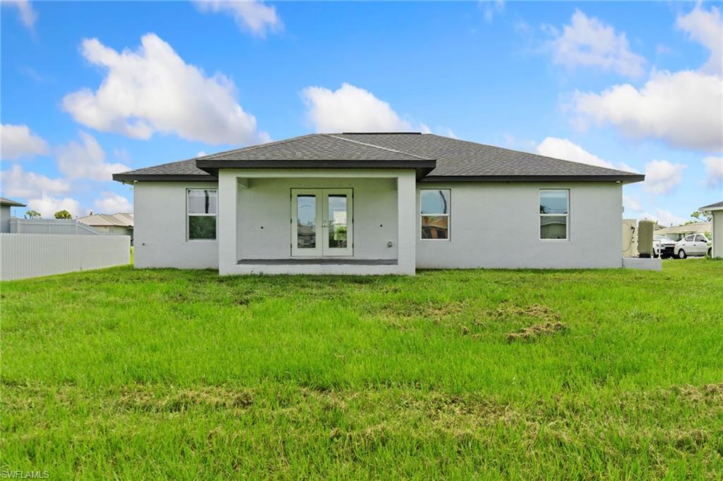 CAPE CORAL - Residential