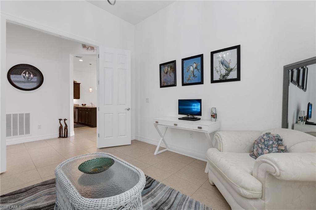 WILLOW RIDGE - Residential