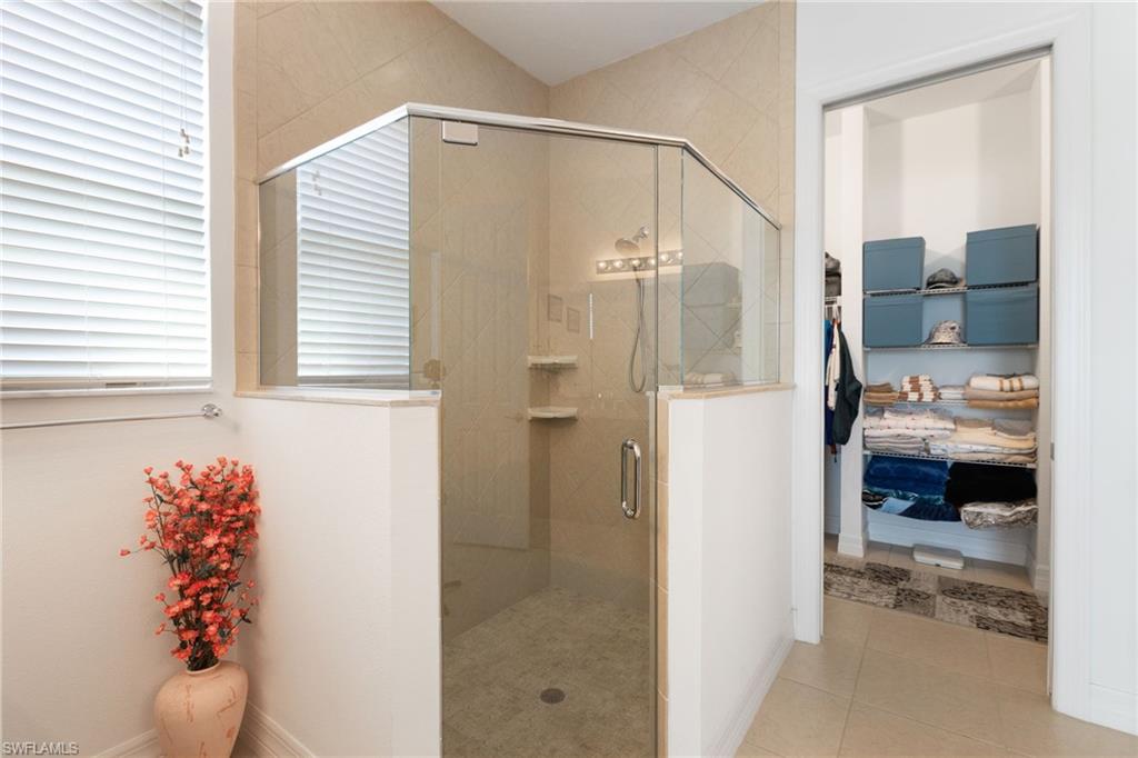 WILLOW RIDGE - Residential