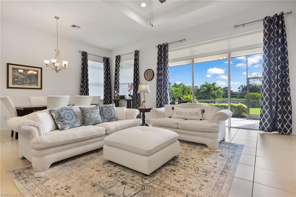 WILLOW RIDGE - Residential