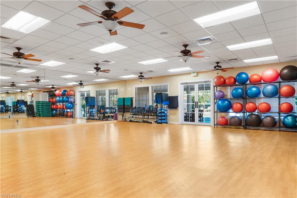 WILLOW RIDGE - Residential