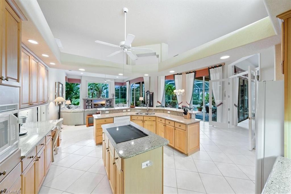 QUAIL WEST - Residential