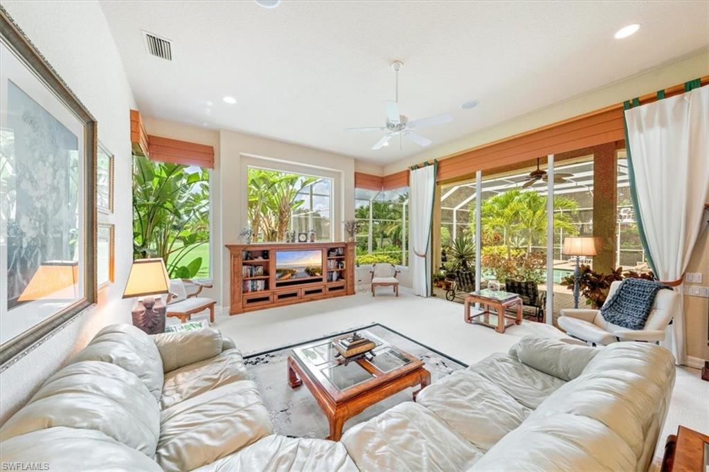 QUAIL WEST - Residential