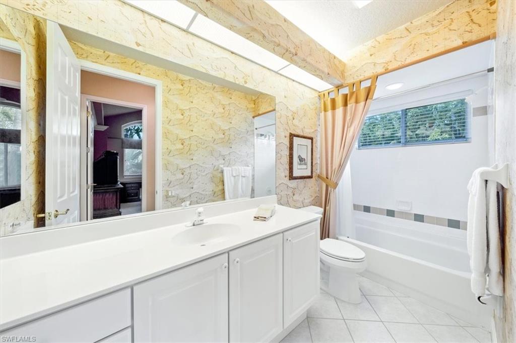 QUAIL WEST - Residential