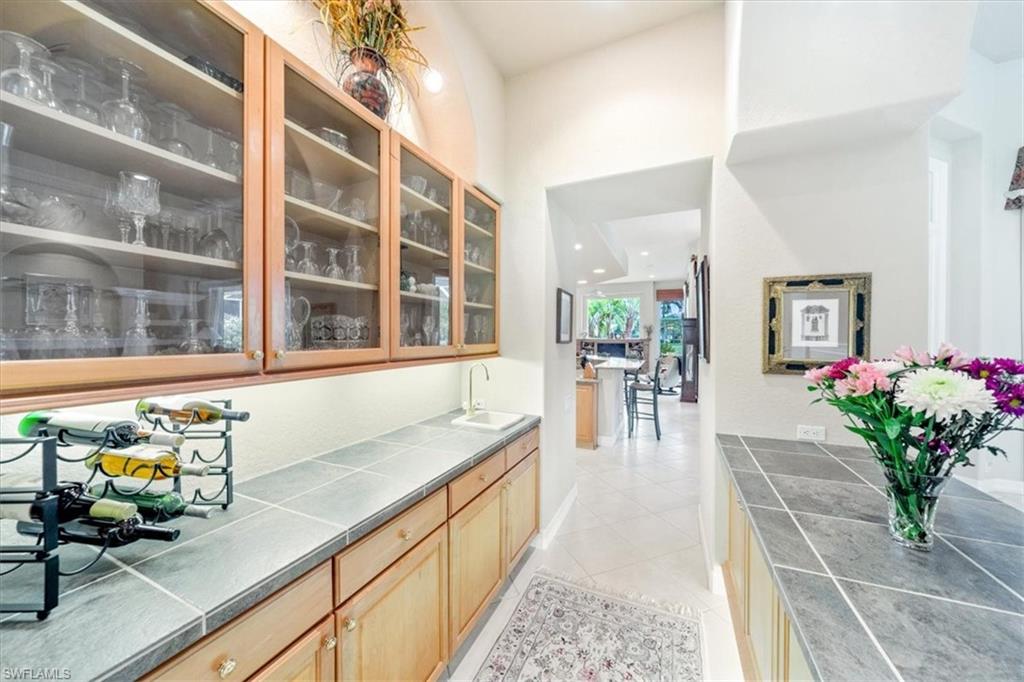 QUAIL WEST - Residential