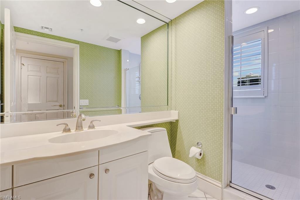 BILTMORE AT BAY COLONY - Residential