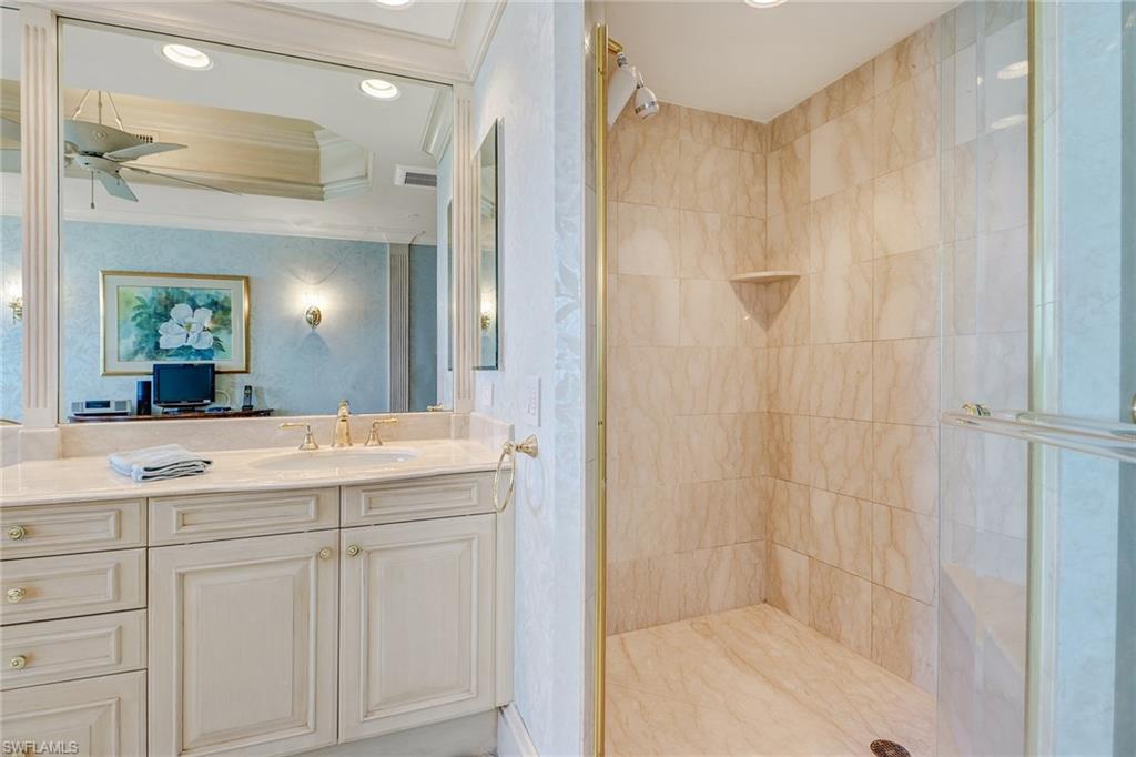 BILTMORE AT BAY COLONY - Residential