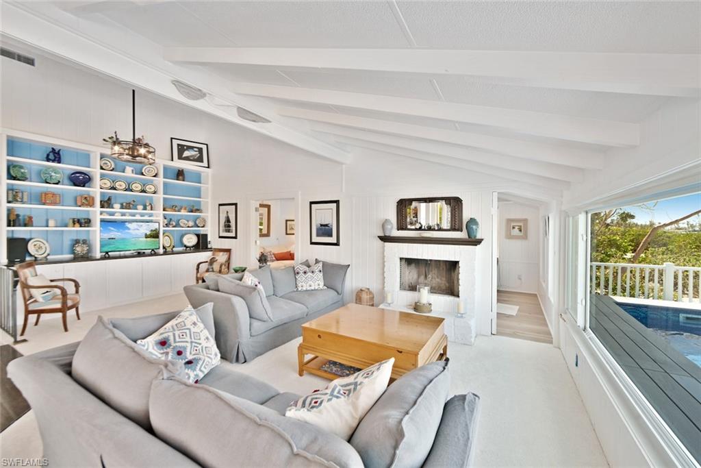 DEL SEGA - Residential