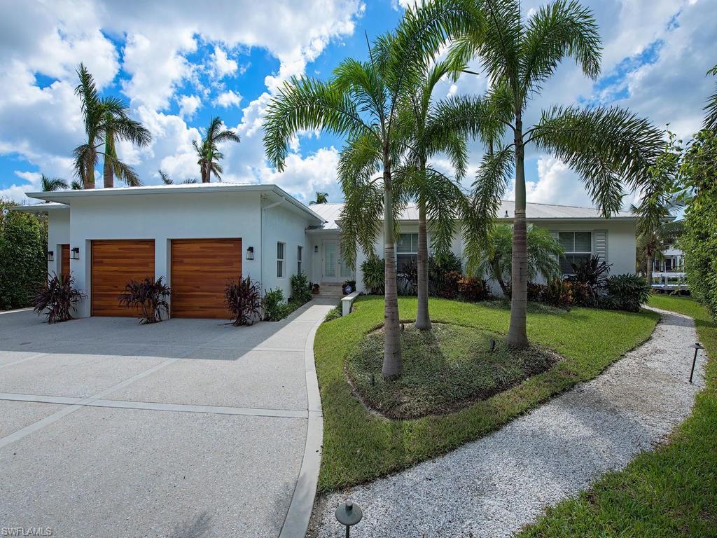 AQUALANE SHORES - Residential