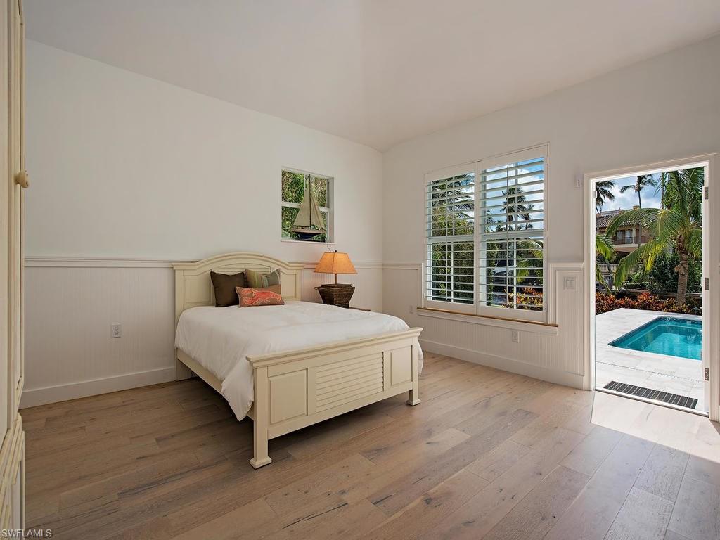 AQUALANE SHORES - Residential