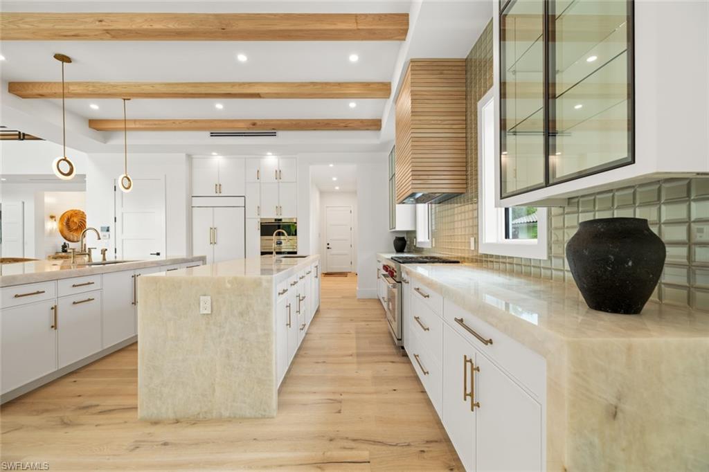 PARK SHORE - Residential