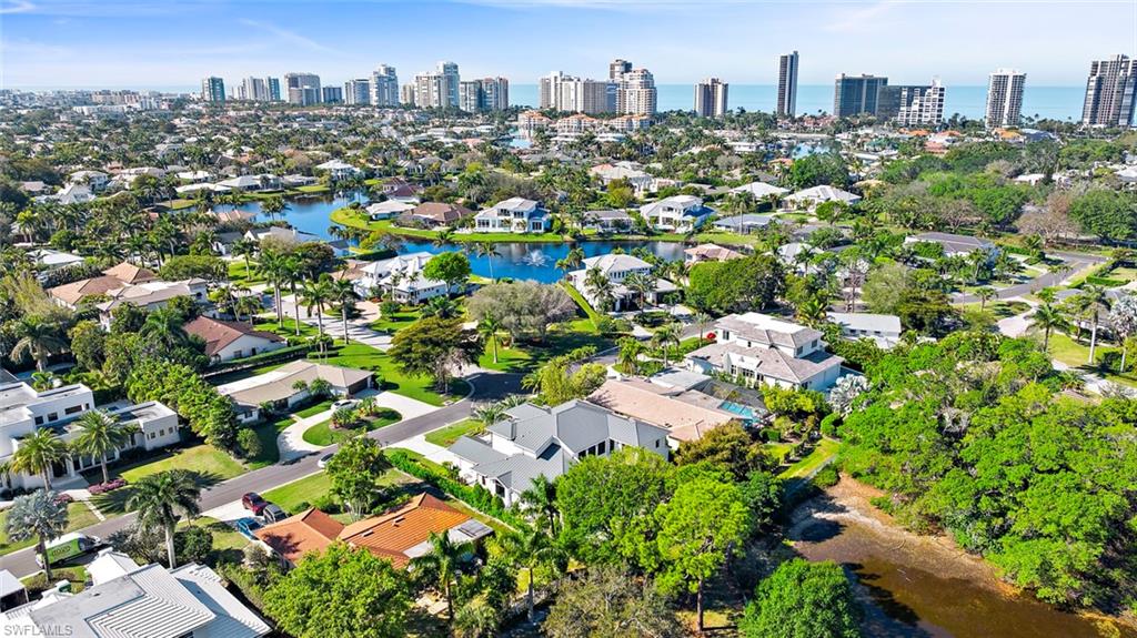 PARK SHORE - Residential