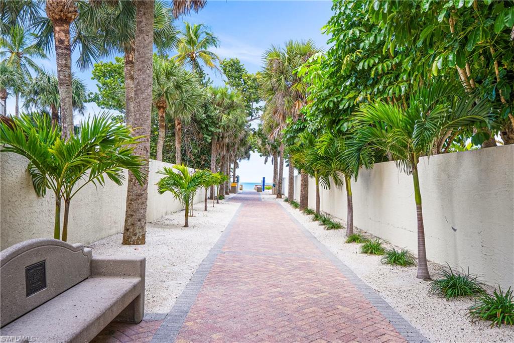 PARK SHORE - Residential