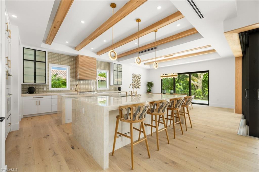 PARK SHORE - Residential