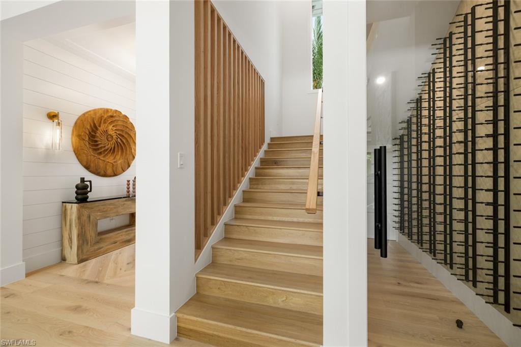 PARK SHORE - Residential