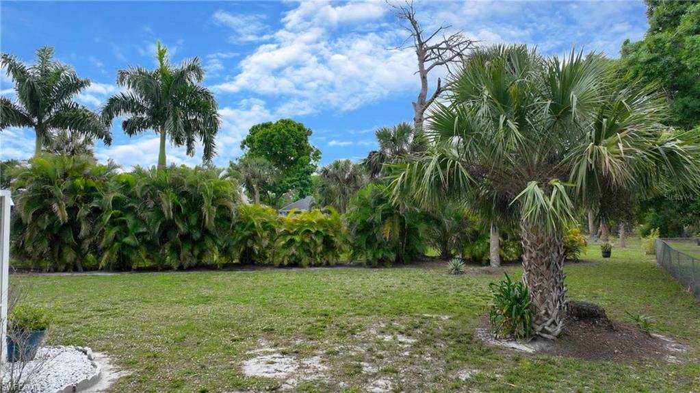 WOODLAND ESTATES - Residential