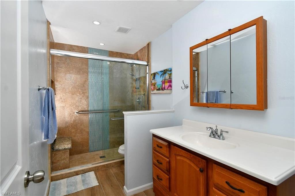 WOODLAND ESTATES - Residential