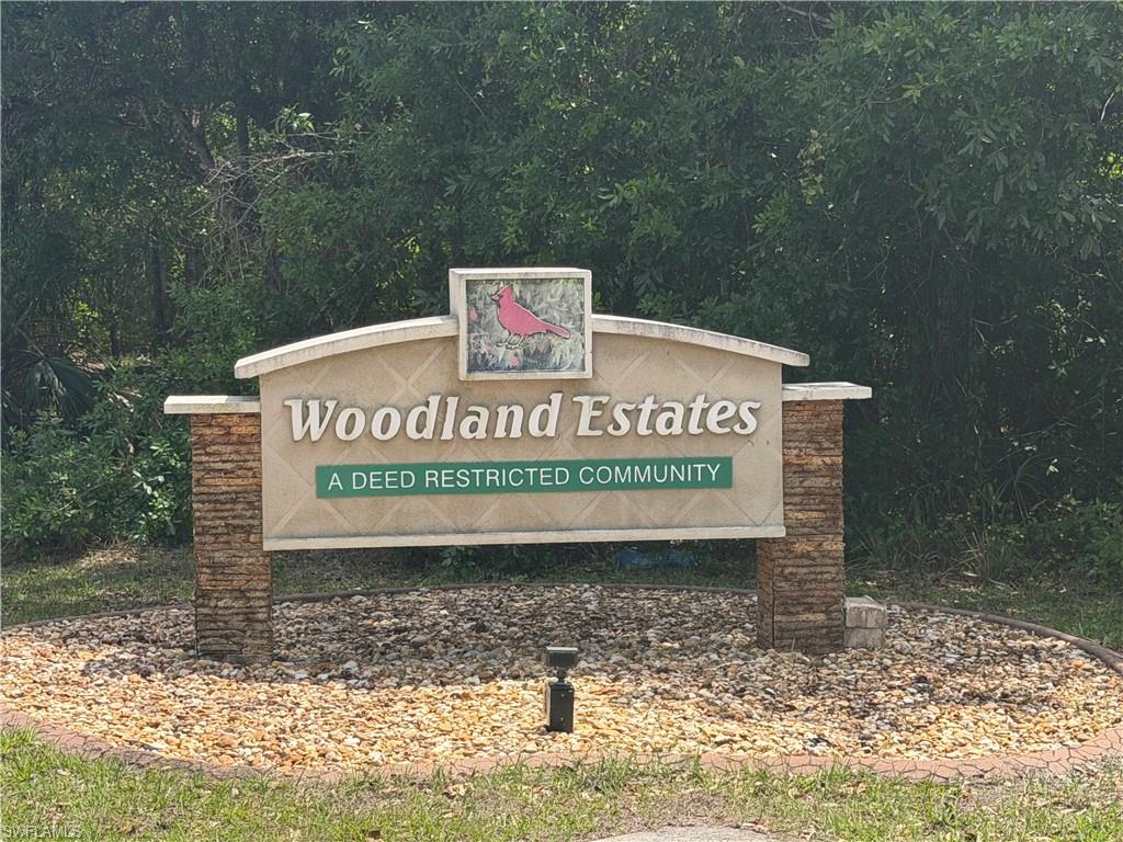 WOODLAND ESTATES - Residential