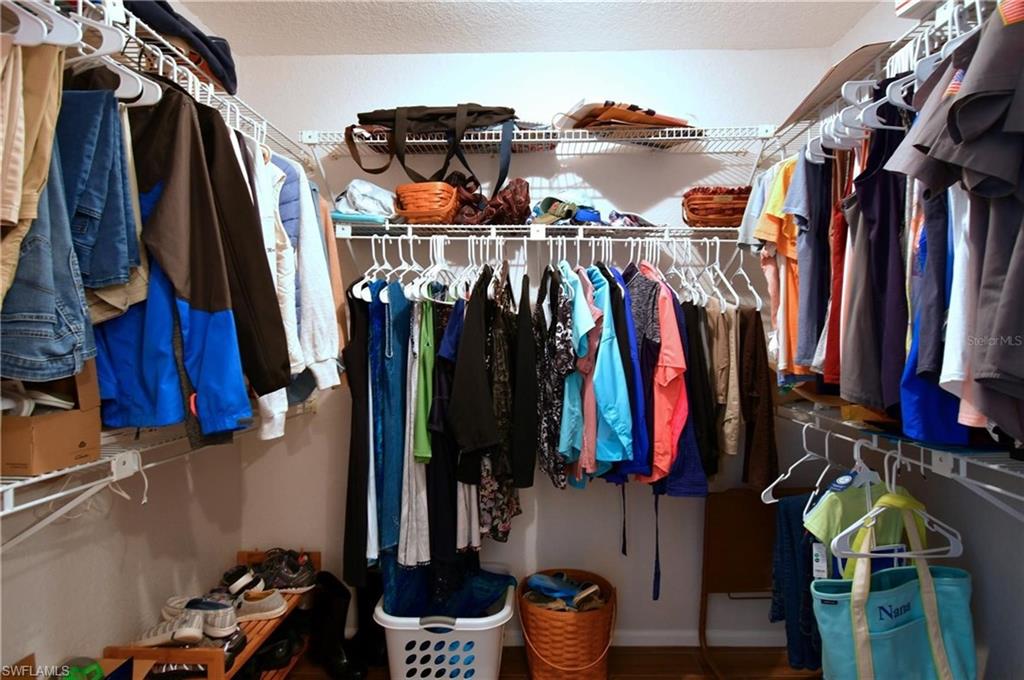 WOODLAND ESTATES - Residential