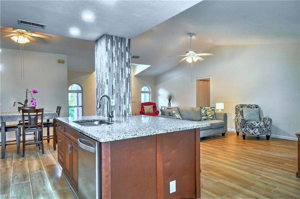 WOODLAND ESTATES - Residential