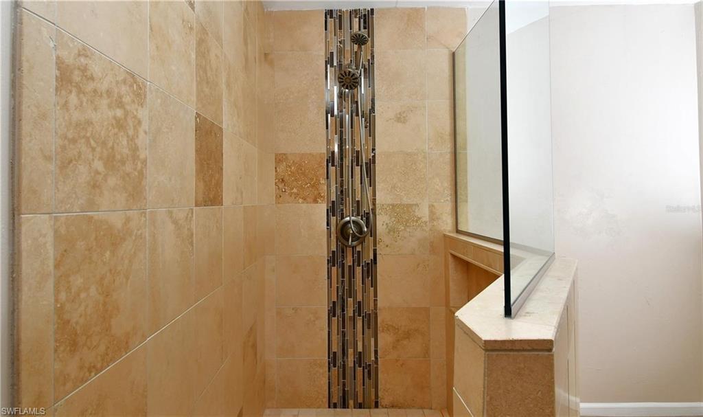 WOODLAND ESTATES - Residential