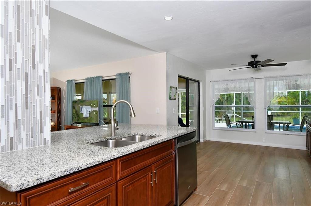 WOODLAND ESTATES - Residential