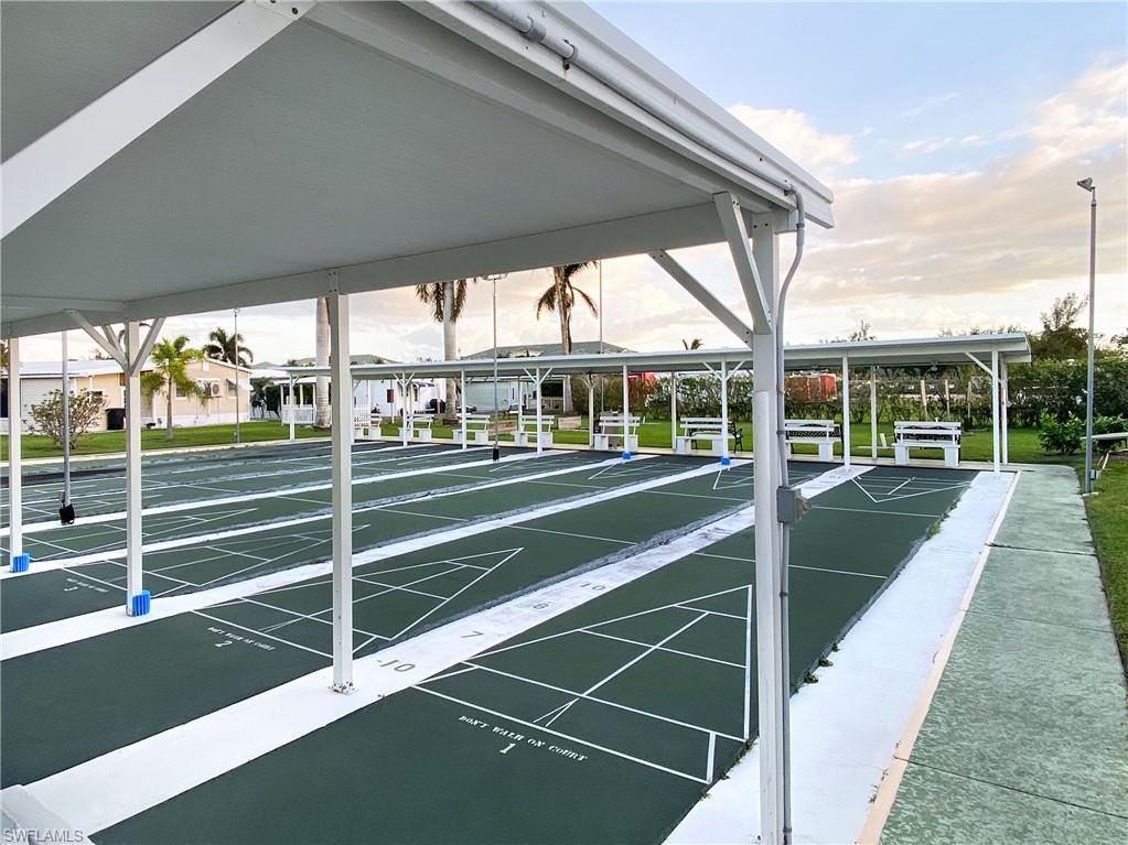 THUNDERBIRD MOBILE HOMES - Land