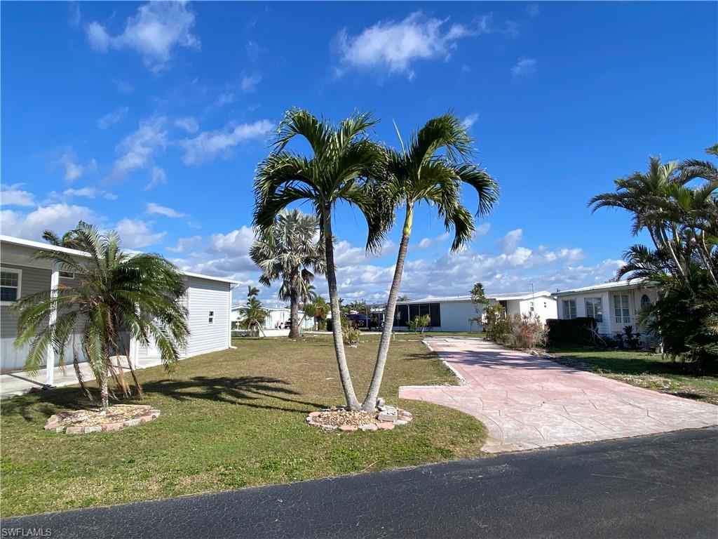 THUNDERBIRD MOBILE HOMES - Land