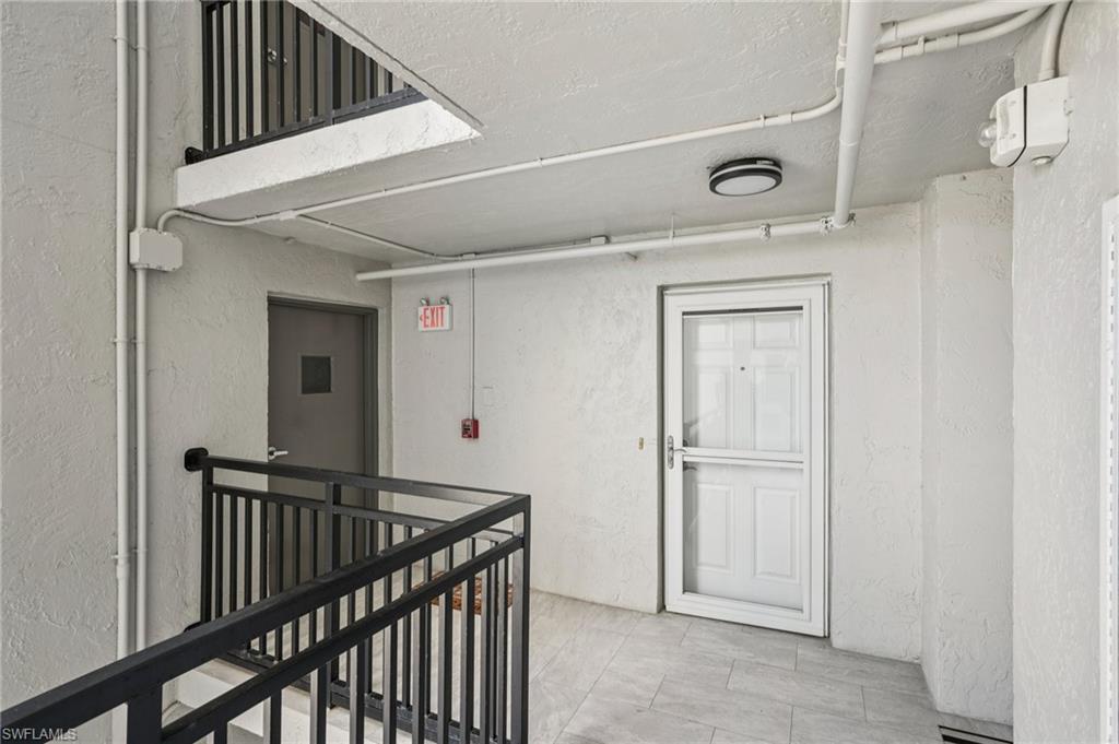 2800 Estero BLVD 501