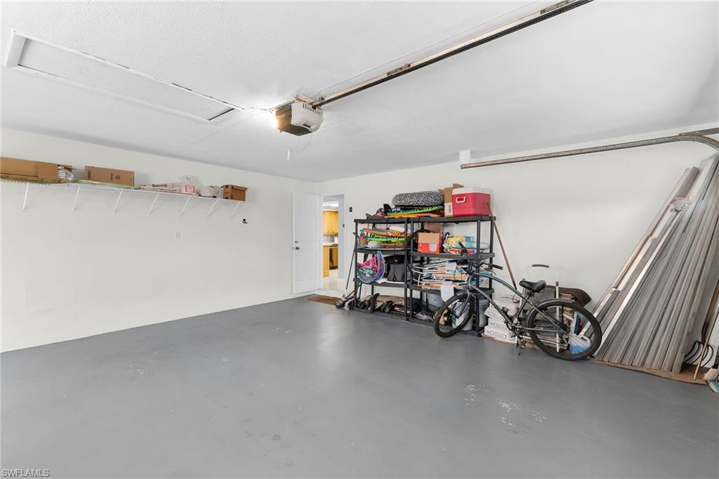 MARCO BEACH - Residential