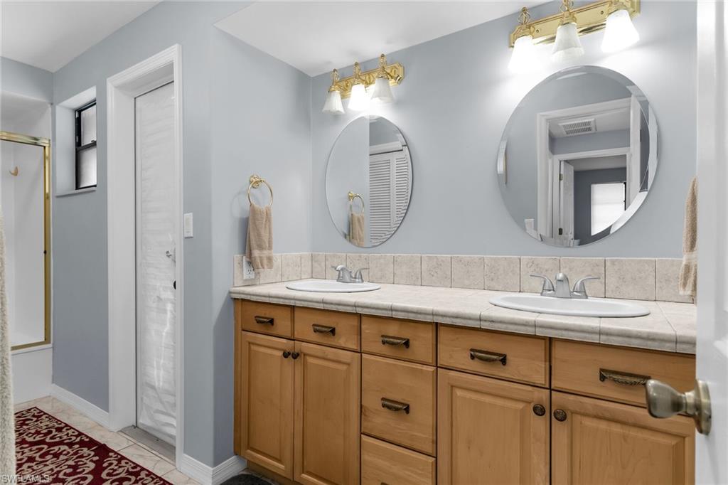 MARCO BEACH - Residential