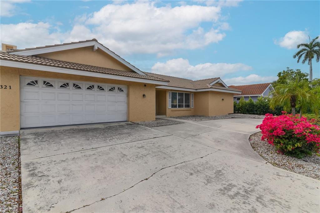 MARCO BEACH - Residential