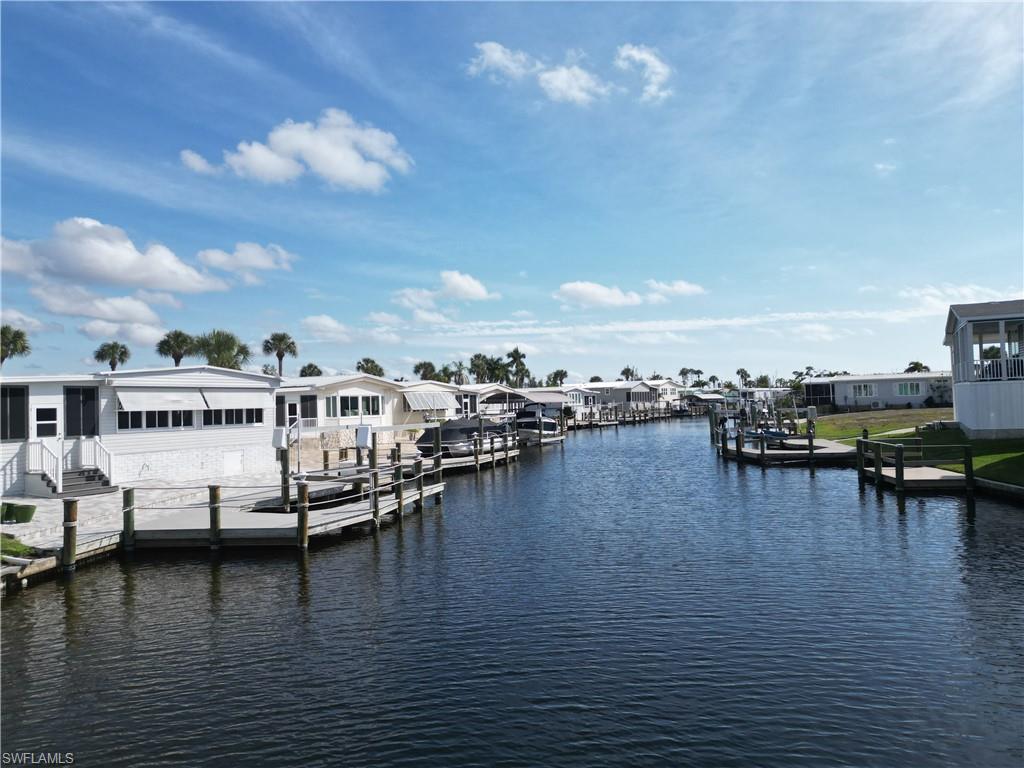 BAYSIDE ESTATES - Residential