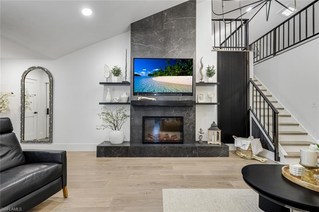 PARK WEST VILLAS - Residential