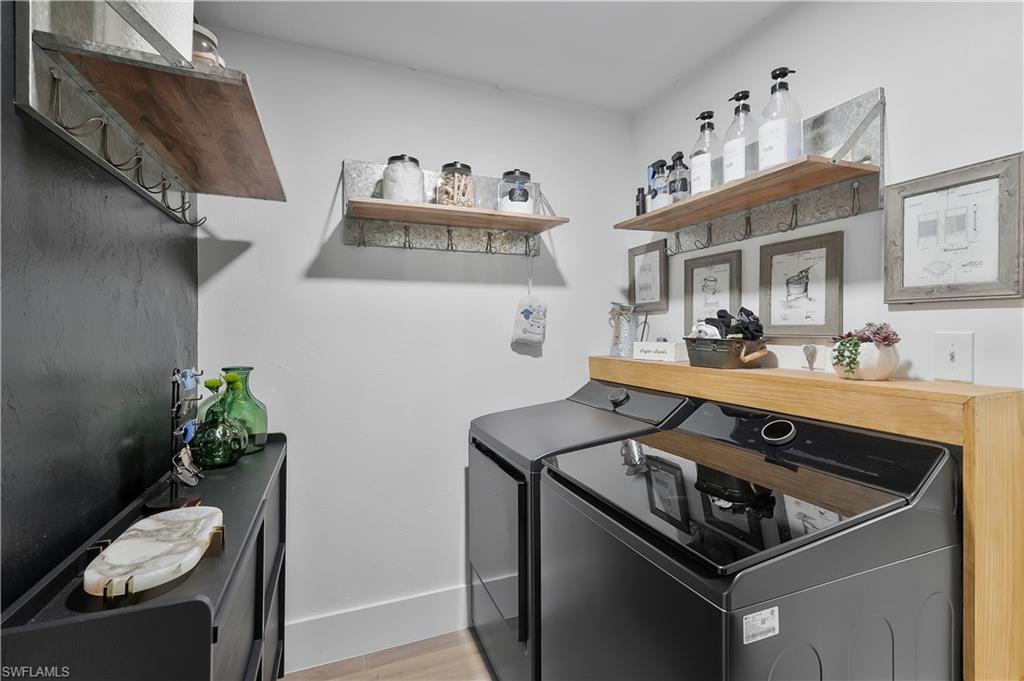 PARK WEST VILLAS - Residential