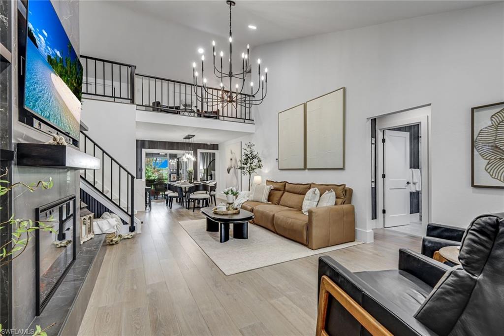 PARK WEST VILLAS - Residential